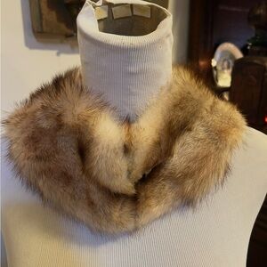 Lambs House of Fur Mink Collar in Brown and Tan